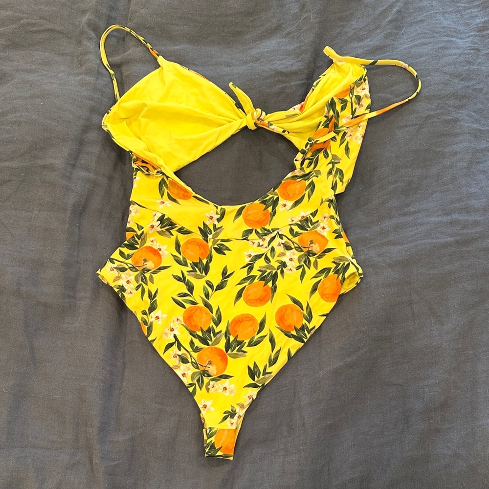 Marine Layer - Positano One Piece - Sz M - Picture 5 of 6